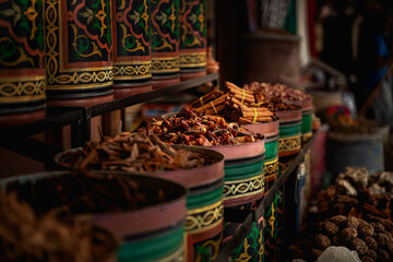 Venta ambulante de especias e infusiones árabes.  © Roque Sánchez