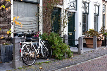 Fototapeta na wymiar View of a typical Dutch street