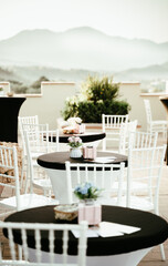 Mesa para pareritivos antes del banquete