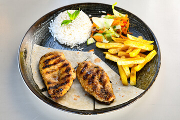 Chicken wings barbeque in a dish with BBQ grill sauce . Izgara tavuk kelebek sis kanat. Tavuk sis, gogus.