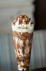 caramel dessert