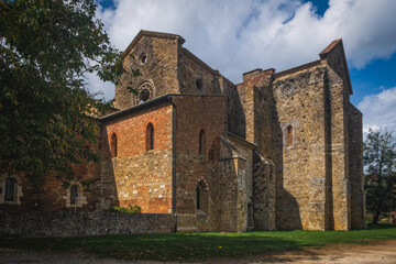 Fototapeta na wymiar Abbey of San Galgano with collapsed roof after a lightning strike on the bell tower. October 2022