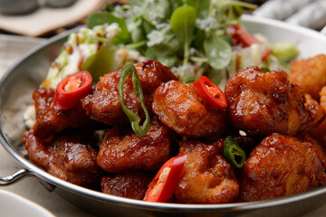 Deep-fried Chicken in Hot Pepper Sauce