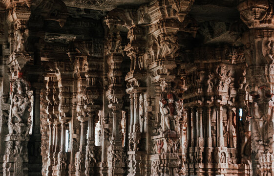 Beautiful Stone Carving pillar architecture at The Vittala Temple or Vitthala Temple in Hampi unesco world heritage site. 