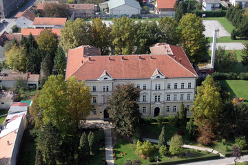 School building in Krizevci, Croatia - 552076171
