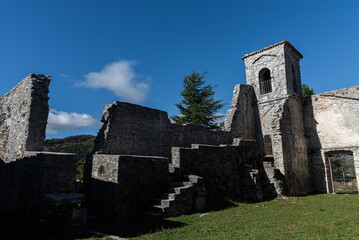 Castiglione di Carovilli. The Ammond church