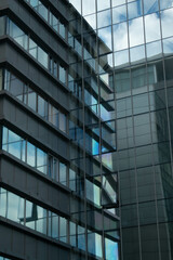 Fototapeta na wymiar modern office building with windows