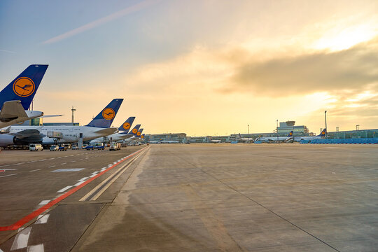 「エアロ」の画像 36,972 件の Stock 写真、ベクターおよびビデオ Adobe Stock