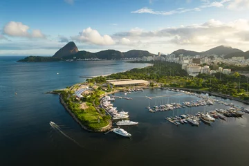 Zelfklevend Fotobehang View of Marina da Gloria With Ships and Yachts in Guanabara Bay, and the Sugarloaf Mountain in the Horizon, in Rio de Janeiro, Brazil © Donatas Dabravolskas