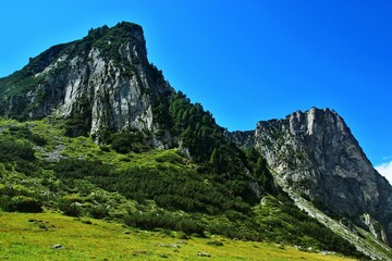 Naklejka premium Austrian Alps - view of the Gerlosstein peak from the footpath to the upper station of the Gerlossteinbahn cable car