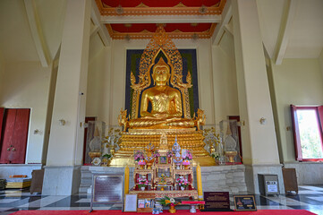 Fototapeta premium The Golden Buddha stat,Buddha statue in Wat Yannasangwararam Woramahawihan for religious activities It is a royal temple of the first class,Vihara is located in Bang Lamung District,Chonburi Province.