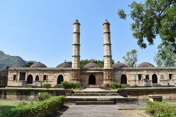 Fototapeta premium Shaher ki Masjid, front view, private mosque built for royal family and nobles of the Gujrat Sultanate, built by Sultan Mahmud Begada UNESCO World Heritage Site, Gujarat, Champaner, India..