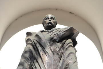 Monument to Taras Shevchenko near National Museum of Taras Shevchenko in Kyiv, Ukraine - obrazy, fototapety, plakaty