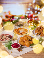 Święta Bożego Narodzenia, wigilijne tradycyjne  potrawy na stół. Polska kolacja świąteczna. - obrazy, fototapety, plakaty