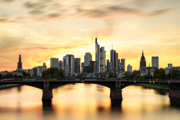Fototapeta premium Frankfurt am Main skyline at sunset