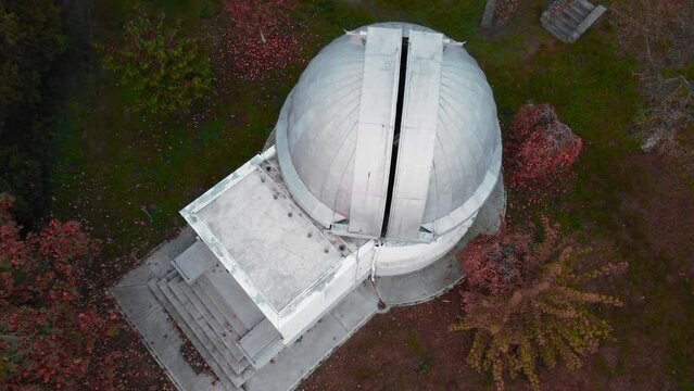 Astronomical observatory for science research of space and cosmos.