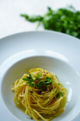 Spaghetti aglio olio e peperoncino