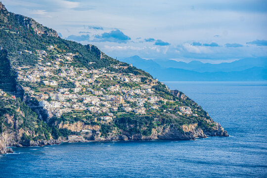 Conca 이미지 찾아보기 1,974 스톡 사진, 벡터 및 비디오 Adobe Stock