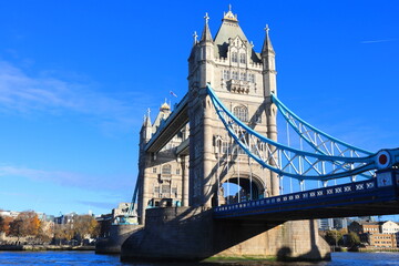Fototapeta na wymiar tower bridge London, UK