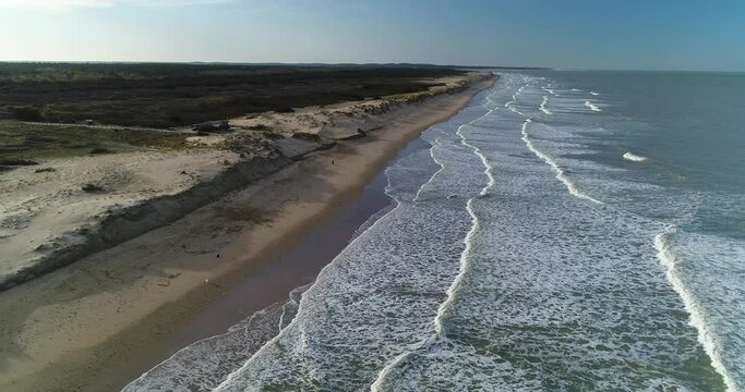 Vue a&eacute;rienne plage ile d'Ol&eacute;ron - charente maritime