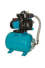 Water pump with pressure vessel