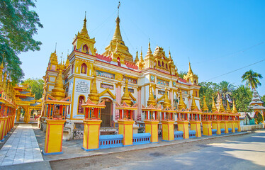 The ornate temple of Thanboddhay monastery, Monywa, Myanmar - obrazy, fototapety, plakaty