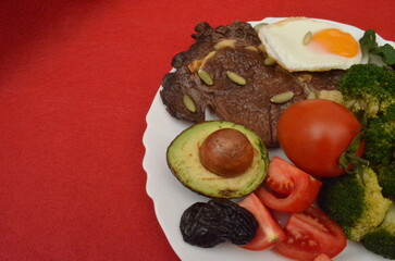 Dish based on the specialized ketogenic diet