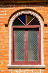 Sunny exterior view of the campus of Aletheia University