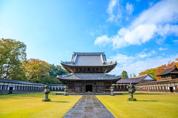 秋の高岡山瑞龍寺　富山県高岡市　Koukouzan Zuiryu-ji Temple in autumn. Toyama Prefecture, Takaoka city.