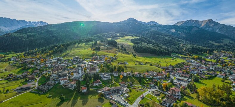 Ausblick auf Lermoos in der Tiroler Zugspitz-Region