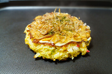 ホットプレートで作るお好み焼き
