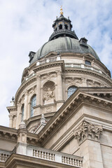 Fototapeta na wymiar cúpula de la Basílica de San Esteban. Budapest