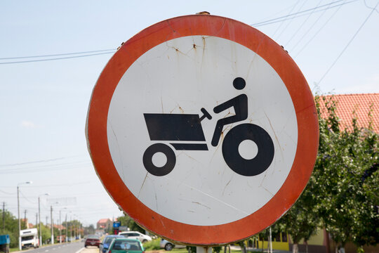 Durchfahrtverbot für Traktoren
