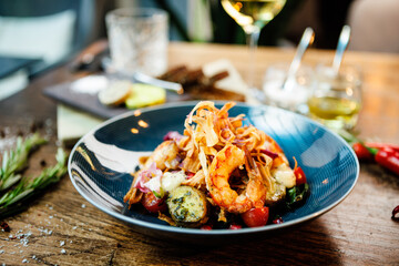 salad with shrimps