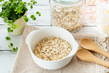 食卓のオートミール　