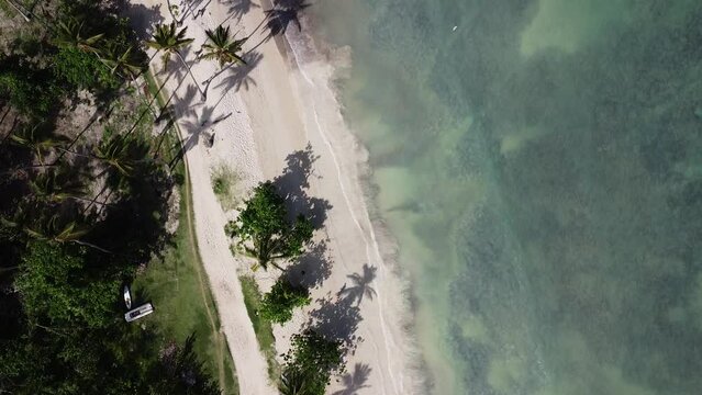 Visiting Saman&aacute;, Dominican Republic