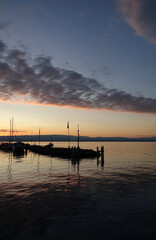 Fototapeta na wymiar Abend am Genfer See bei Evian-les-Bains