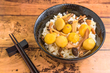 栗とキノコの炊込み御飯