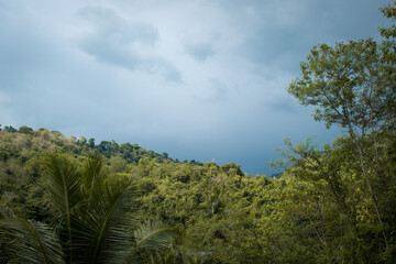 Fototapeta premium Incoming storm in the mountains, Philippines