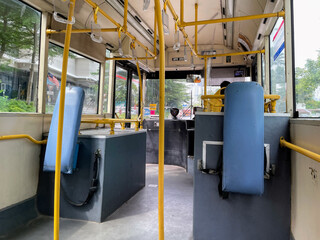 マレーシア　クアラルンプールで乗車したバスの中で撮影
タイトル変更