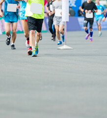 marathon runners