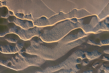 Vue aérienne des bancs de sable en baie de Somme