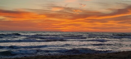 Sunset on the sea - 552798727