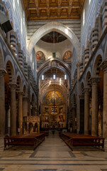 Fototapeta premium interior vie of the Pisa Cathedral with the central nave leading to the altar