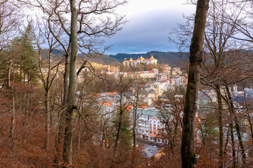 Ausflug durch die Kurstadt Karlsbad in Tschechien. An jeder Ecke sprudelt das heiße Heilwasser aus...