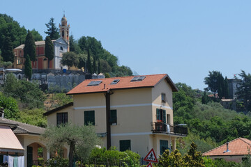 Fototapeta na wymiar Il borgo di Leivi in provincia di Genova, Liguria, Italia.