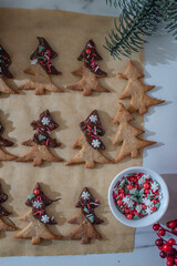 christmas tree cookies, german christmas cookies with chocolate