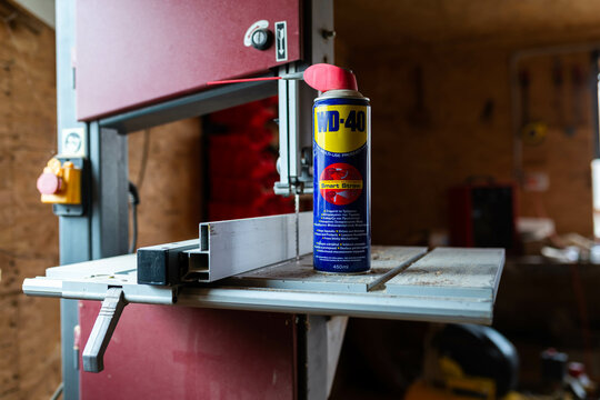 Wd40 Bilder – Durchsuchen 42 Archivfotos, Vektorgrafiken und Videos ...