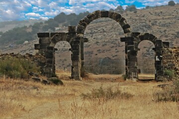 Volubilis, sito archeologico romano in Marocco - obrazy, fototapety, plakaty