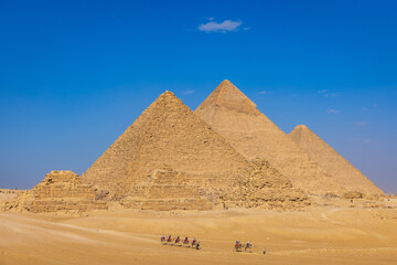 Fototapeta na wymiar View to great Egypt pyramides
